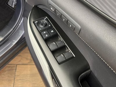 صورة مصغرة 41 لـ 2023 Lexus NX