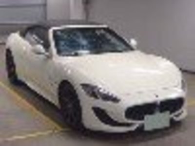 2014 Maserati GRANCABRIO photo 1
