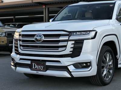 TOYOTA LAND CRUISER 300 - 9