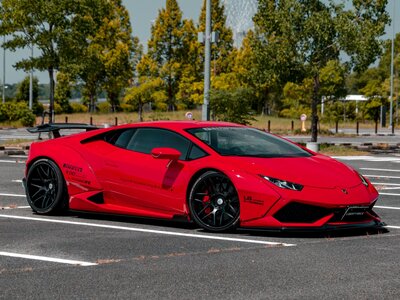 LAMBORGHINI HURACAN
