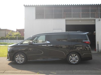 TOYOTA ALPHARD - 3
