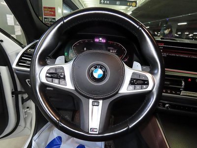 2021 BMW X6 照片 8