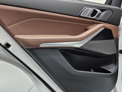 2024 BMW X5 — миниатюра 15