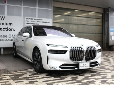 BMW I7 - 10