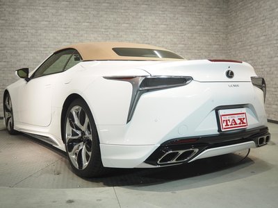 LEXUS LC CONVERTIBLE - 8