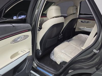 2024 Genesis GV70 缩略图 18