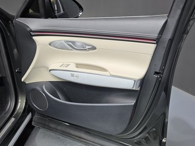 2024 Genesis GV70 缩略图 14