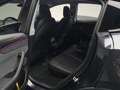 2025 Tesla MODEL Y — миниатюра 16