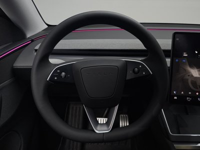 2025 Tesla MODEL Y — миниатюра 19