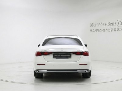 صورة 3 لـ 2025 Mercedes-BENZ E-CLASS