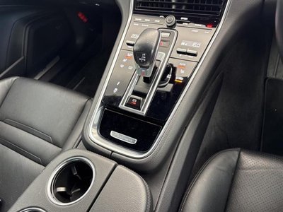 صورة مصغرة 32 لـ 2017 Porsche PANAMERA
