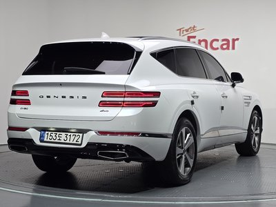صورة 4 لـ 2021 Genesis GV80