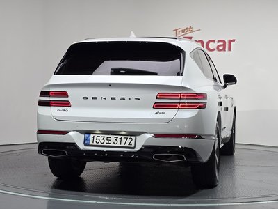 صورة 3 لـ 2021 Genesis GV80