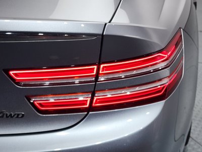 GENESIS G80 (RG3) - 10
