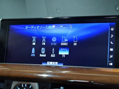 صورة مصغرة 19 لـ 2017 Lexus LX