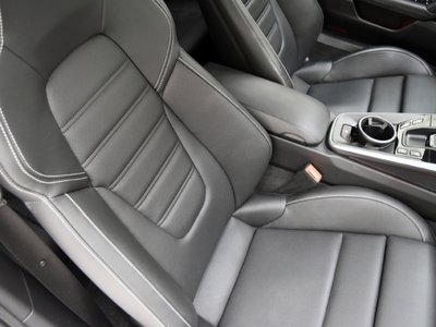 2022 Porsche 911 — миниатюра 11