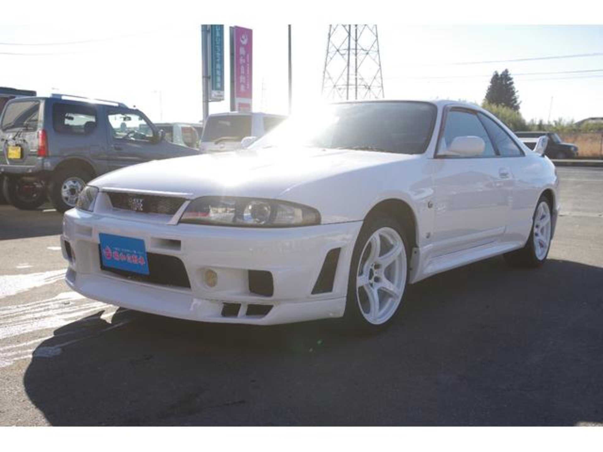 NISSAN SKYLINE GT-R - View 1