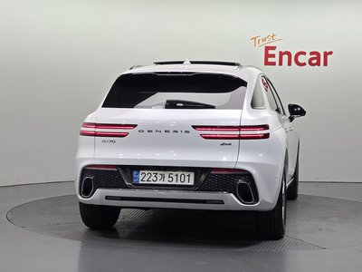 2023 Genesis GV70 photo 3