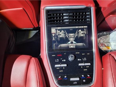 صورة 9 لـ 2021 Porsche PANAMERA