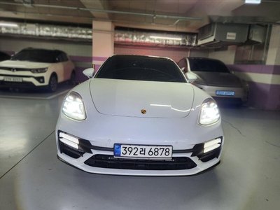 صورة 1 لـ 2021 Porsche PANAMERA