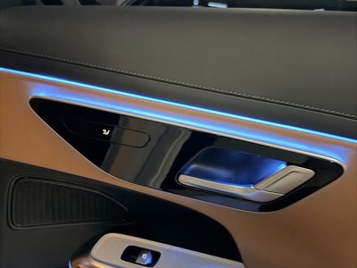 MERCEDES-BENZ E-CLASS - 7