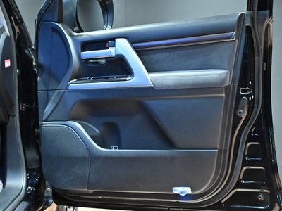 2017 Toyota LAND CRUISER 200 缩略图 24