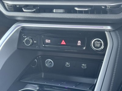 2025 AUDI Q5 — миниатюра 27