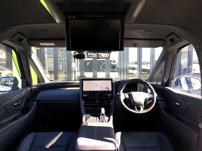 TOYOTA ALPHARD - 2
