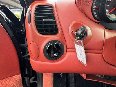 2001 Porsche 911 — миниатюра 20