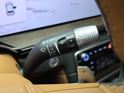 2024 Genesis GV80 — миниатюра 24