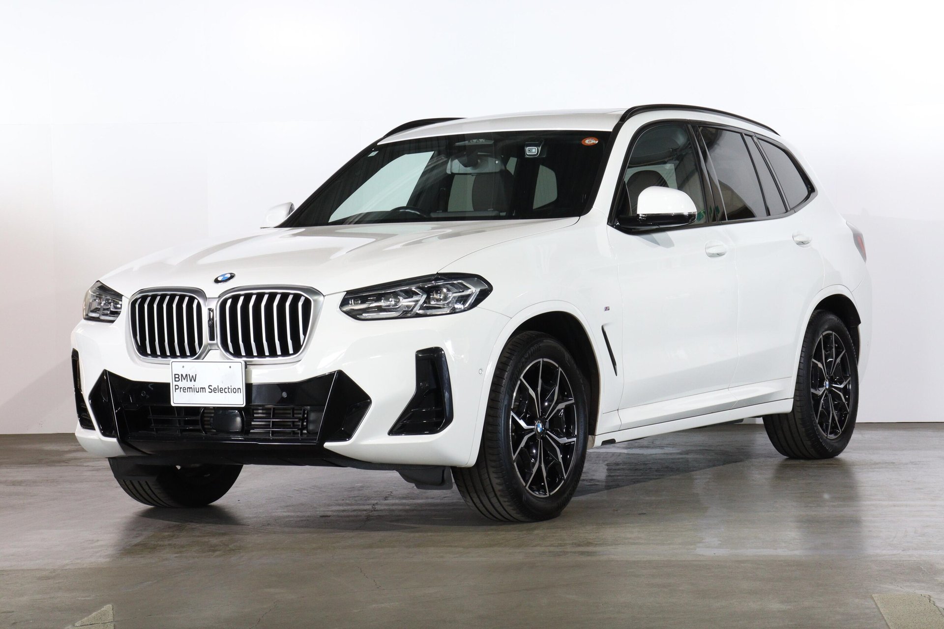 BMW X3 - View 1