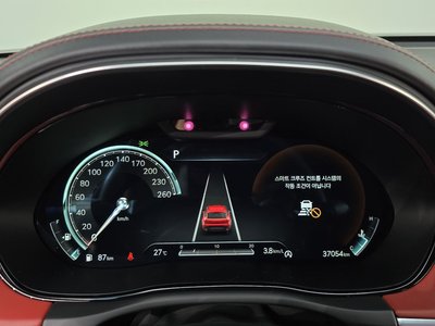 صورة مصغرة 25 لـ 2023 Genesis GV70