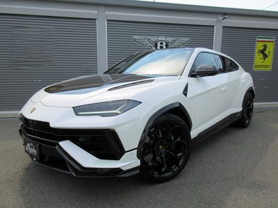 LAMBORGHINI URUS - 2