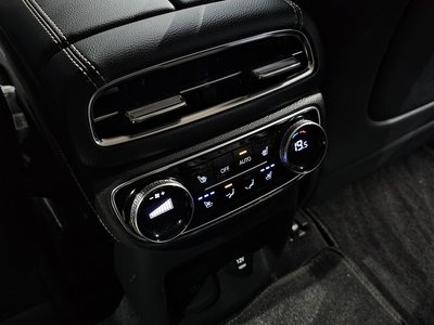 2021 Genesis GV80 thumbnail 26
