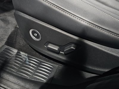2021 Genesis GV80 thumbnail 27