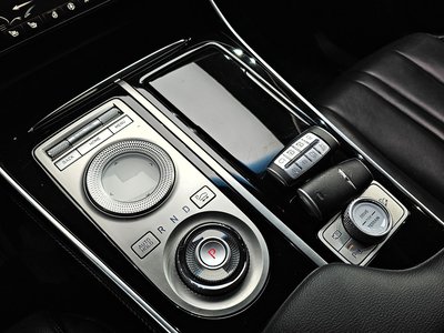 GENESIS GV80 - 9
