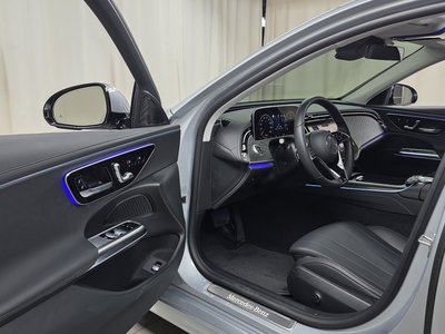 MERCEDES-BENZ E-CLASS - 10