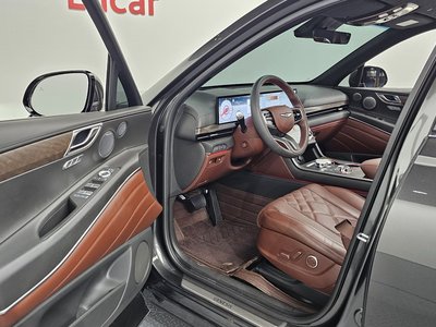 صورة 10 لـ 2024 Genesis GV80