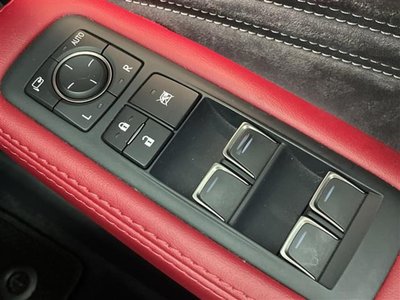 2018 Lexus LS thumbnail 30