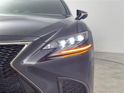 2018 Lexus LS thumbnail 36