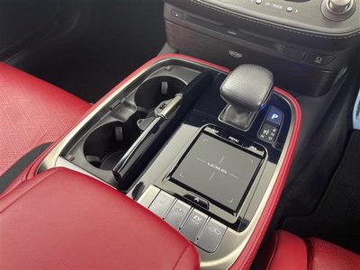 2018 Lexus LS thumbnail 29