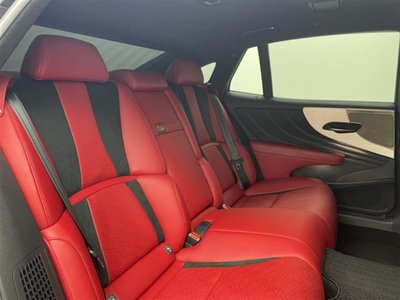 2018 Lexus LS thumbnail 14