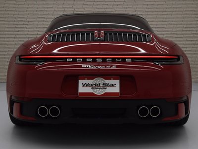 PORSCHE 911 - 8