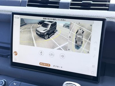 LAND ROVER DEFENDER - 10