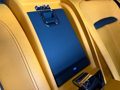 2025 ROLLS-ROYCE CULLINAN — миниатюра 24