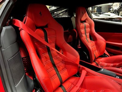 FERRARI F8 TRIBUTO - 4