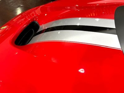 FERRARI F8 TRIBUTO - 10