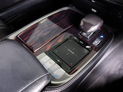 صورة مصغرة 43 لـ 2017 Lexus LS
