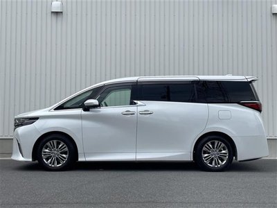 2025 Toyota ALPHARD — миниатюра 36