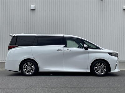 2025 Toyota ALPHARD — миниатюра 37